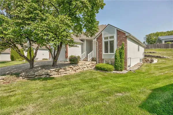 17904 E 29th Street S, Independence, MO 64057