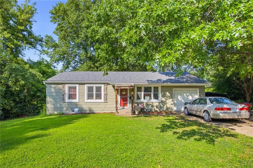 3903 N Osage Street, Independence, MO 64050 - #1