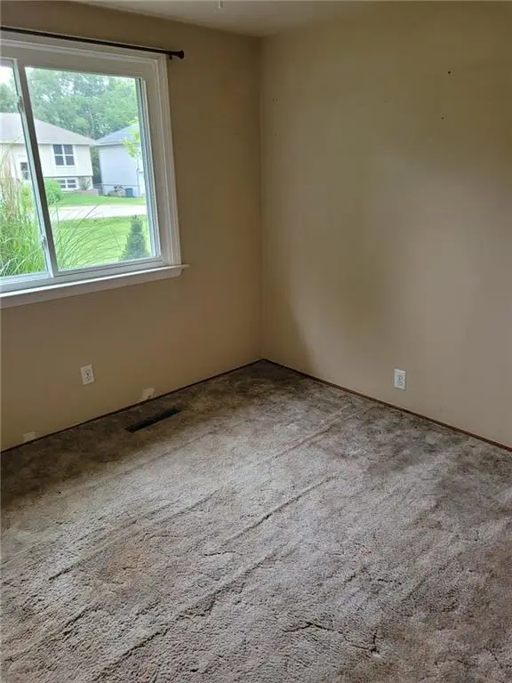 8105 N Summit Street, Kansas City, MO 64118 - #3