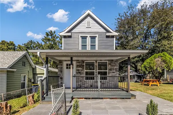 5822 E 10th Street, Kansas City, MO 64126