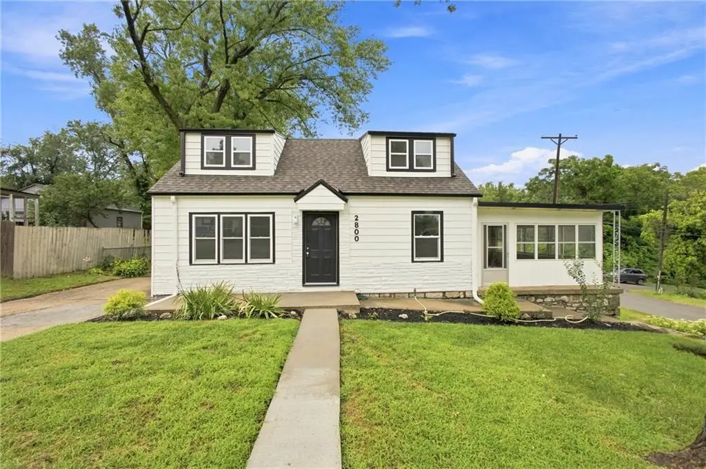 2800 S 8th Terrace, Kansas City, KS 66103 - #1