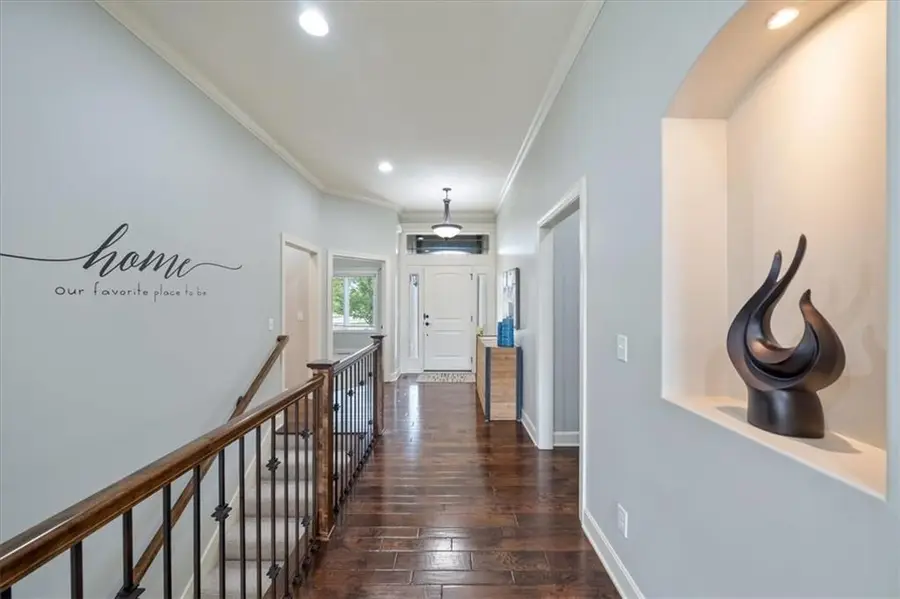 16320 S Heatherwood Street, Olathe, KS 66062 - #3
