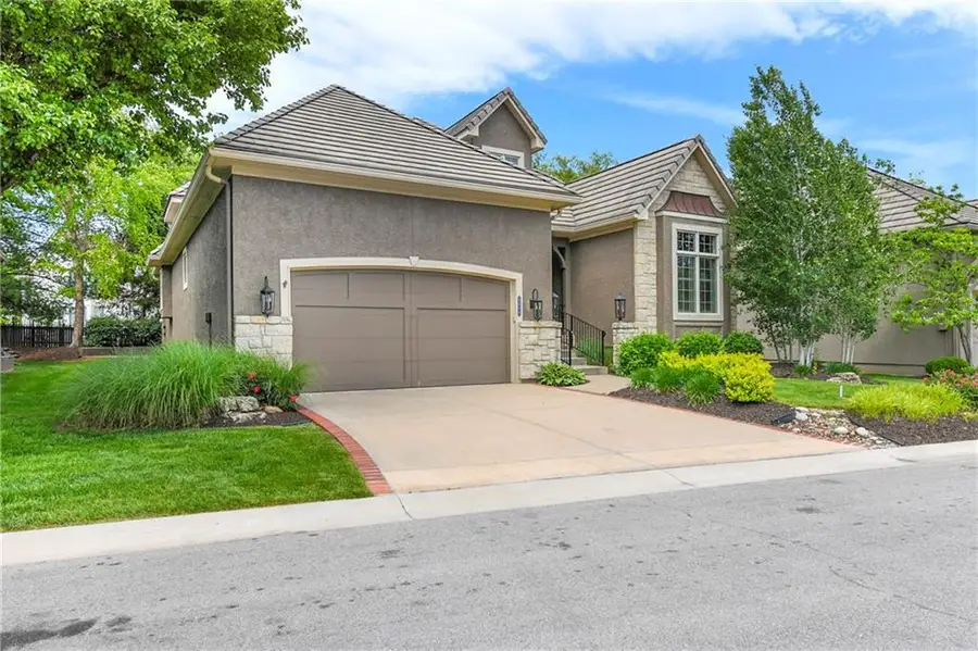 5404 W 124th Terrace, Leawood, KS 66209 - #3