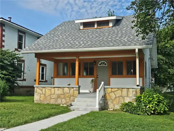 304 N College Street, Richmond, MO 64085