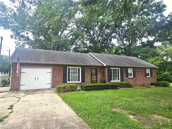 203 Ridgeway Drive, Richmond, MO 64085