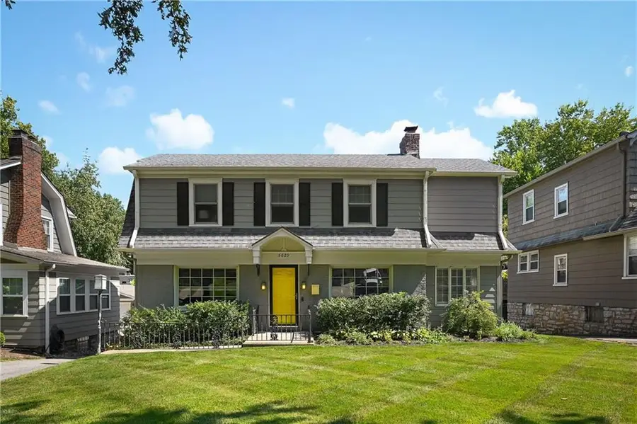 5629 Oak Street, Kansas City, MO 64110 - #2
