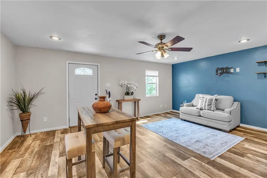 122 W Walnut Street, Troy, KS 66087 - #2