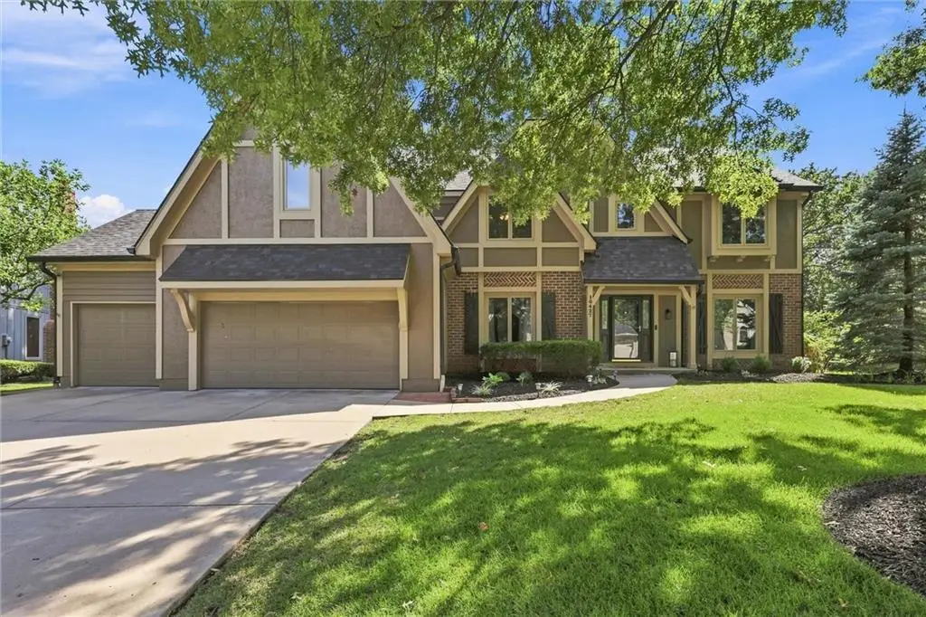 10427 W 126th Street, Overland Park, KS 66213 - #1