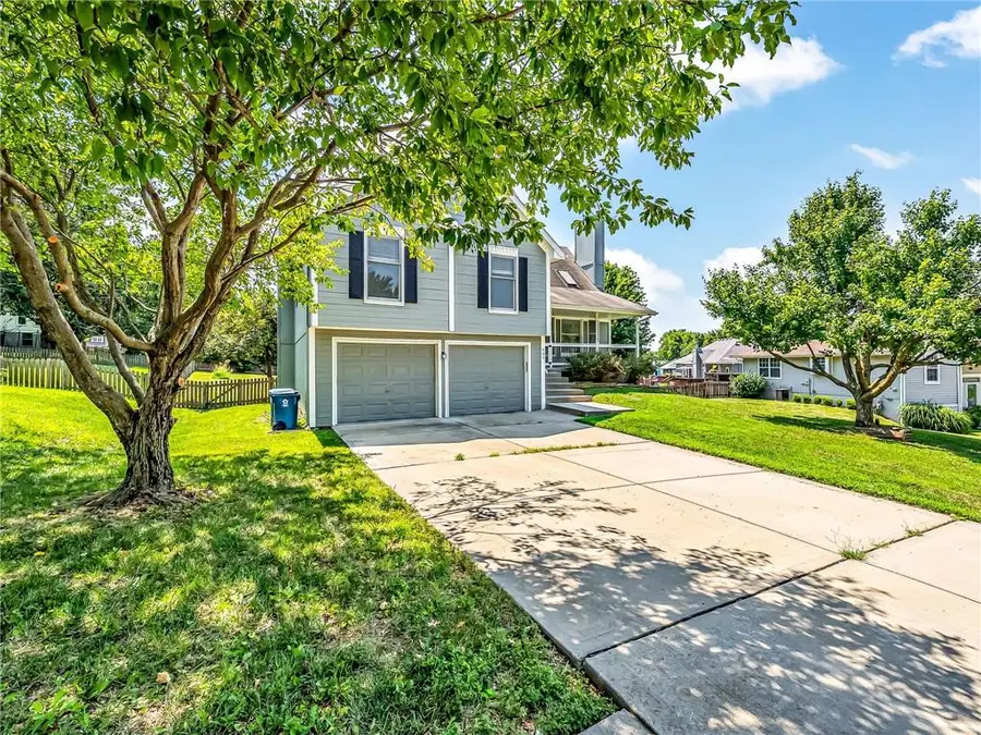 805 Black Oak Drive, Liberty, MO 64068 - #3
