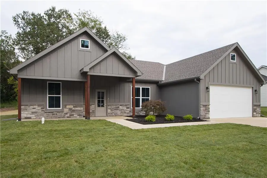 331 NE 21st Road, Warrensburg, MO 64093 - #2