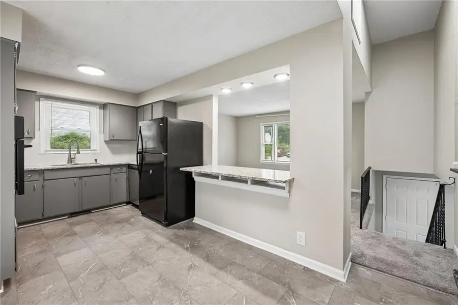 16412 E 32nd Street S, Independence, MO 64055 - #3