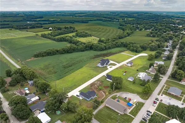 1532 Missouri Avenue, Mound City, MO 64470