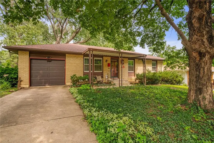 3701 Randall Drive, Independence, MO 64055 - #2