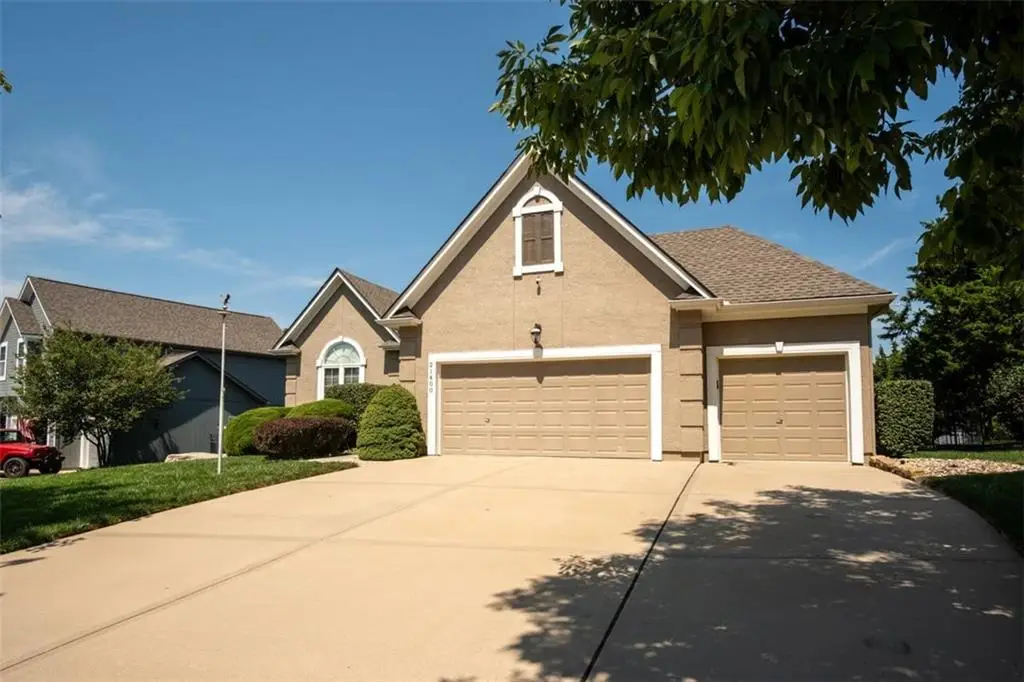 21400 W 98th Place, Lenexa, KS 66220 - #1