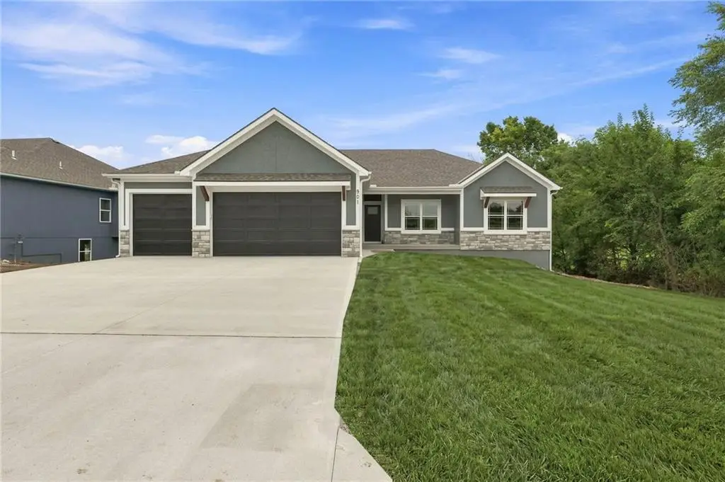 901 Captain Merriman Drive, Freeman, MO 64746 - #1