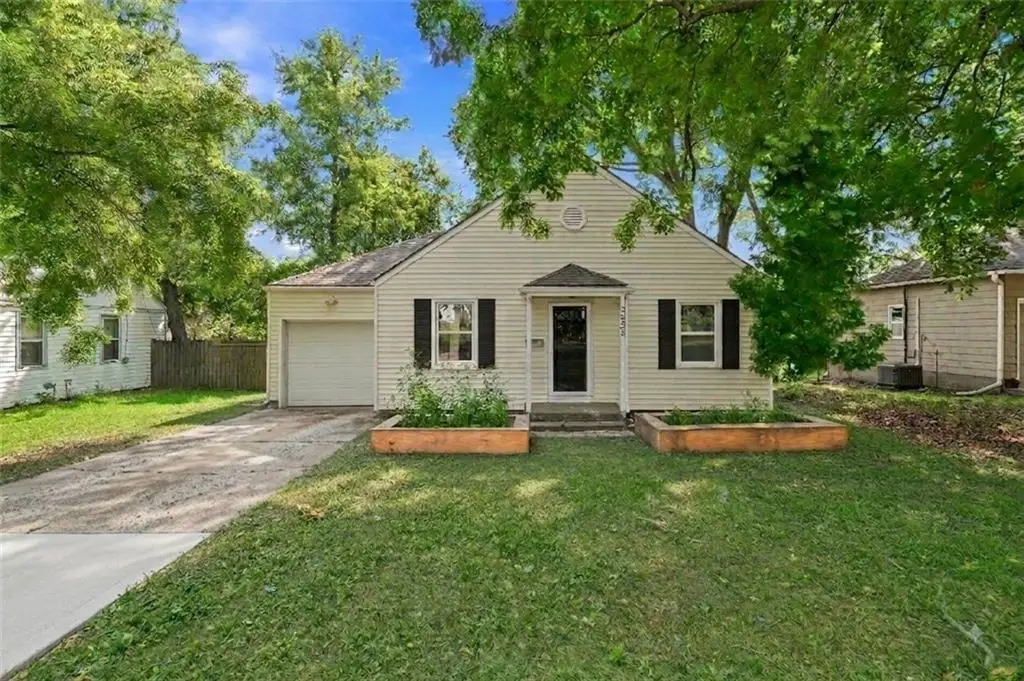 7533 Marty Street, Overland Park, KS 66204 - #1