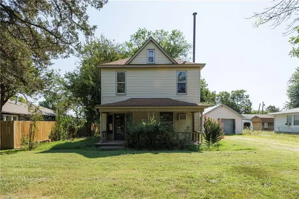424 N 14th Street, Fredonia, KS 66736
