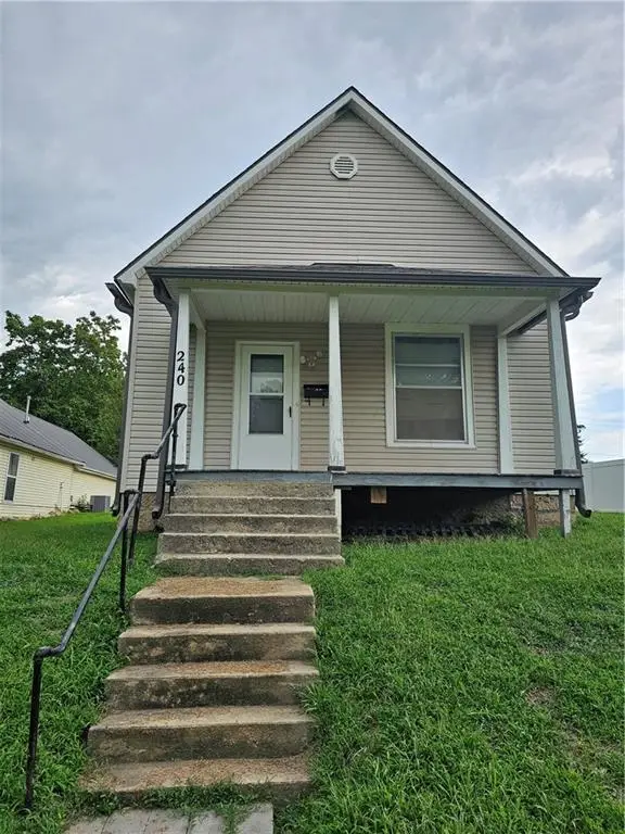 240 W 11th Street, Horton, KS 66439 - #1
