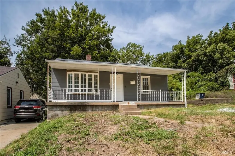 3336 Jackson Avenue, Kansas City, MO 64128 - #3