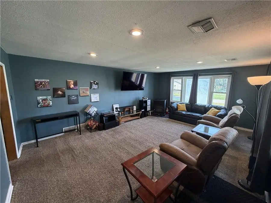 1102 S Homer Street, Pittsburg, KS 66762 - #2