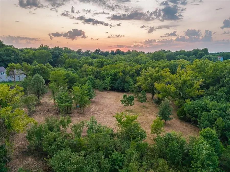 NW Sage Avenue, Parkville, MO 64152 - #3