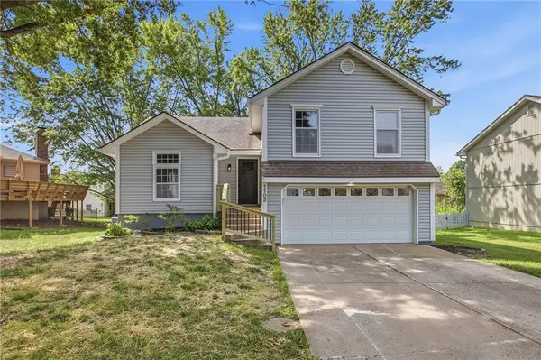 1103 SE 5th Terrace, Lee's Summit, MO 64063