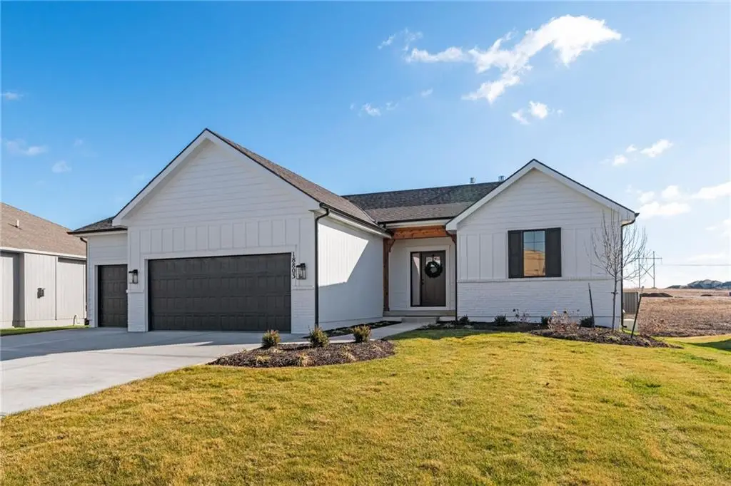 17486 W 169th Terrace, Olathe, KS 66062 - #1