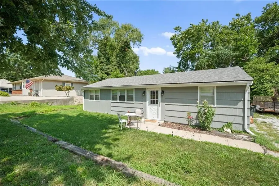 6509 River Road, Pleasant Valley, MO 64068 - #2