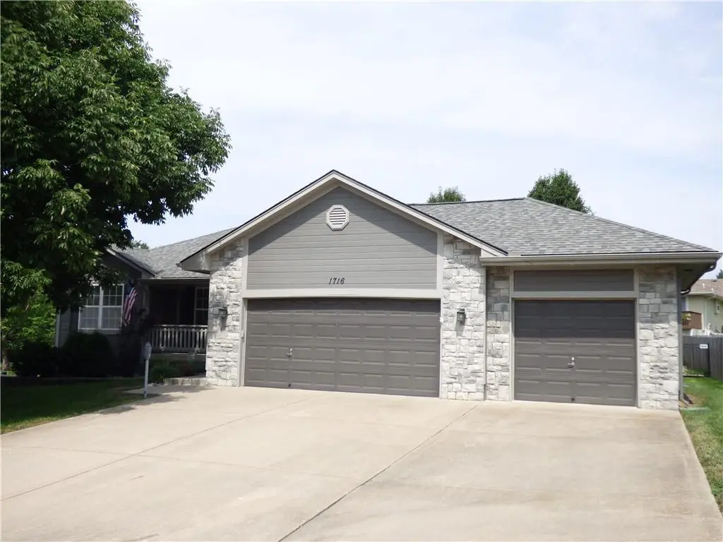 1716 Black Bear Court, Raymore, MO 64083 - #1