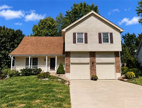 16218 W 143rd Terrace, Olathe, KS 66062