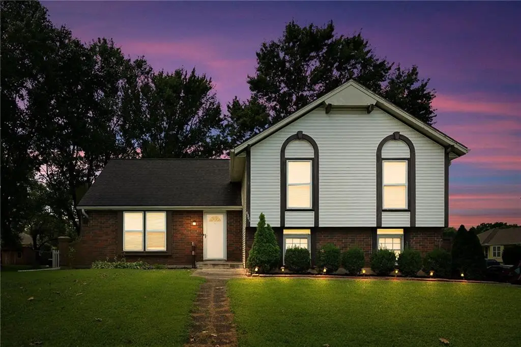8301 E 166th Street, Belton, MO 64012 - #1