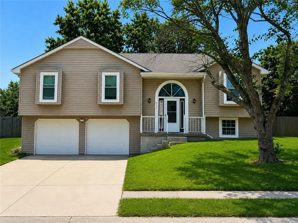 416 NE Fox Trail Drive, Blue Springs, MO 64015 - #1