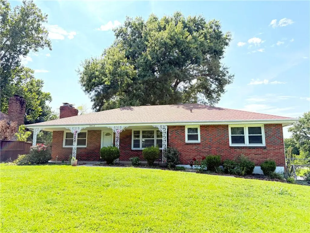 1812 N 59th Street, Kansas City, KS 66102 - #1