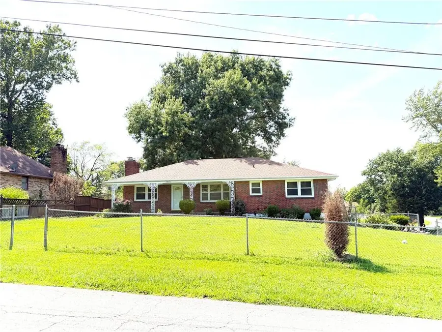 1812 N 59th Street, Kansas City, KS 66102 - #2