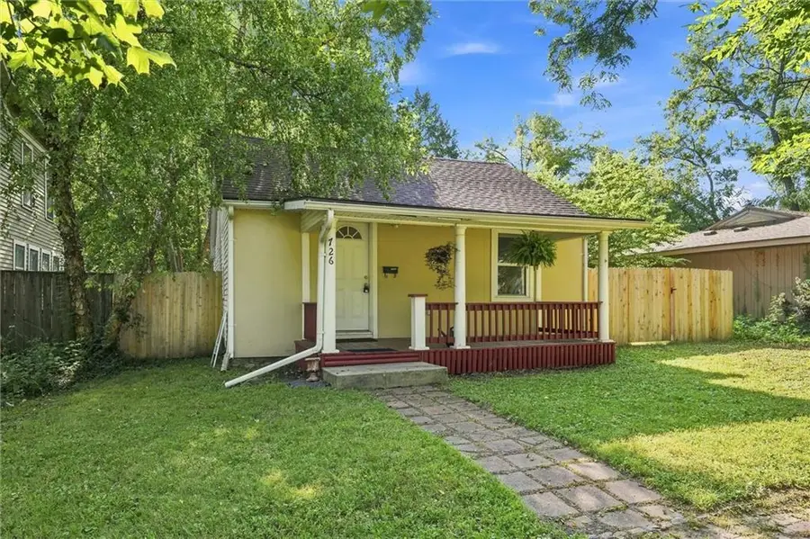 726 Alabama Street, Lawrence, KS 66044 - #2