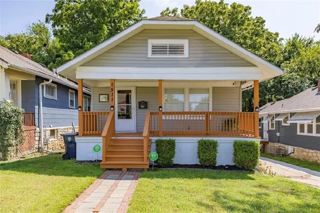 1511 E 49th Street, Kansas City, MO 64110 - #1