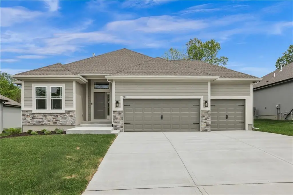 3323 NW 93rd Street, Kansas City, MO 64154 - #1