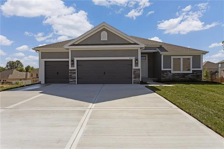 3311 NW 93rd Street, Kansas City, MO 64154 - #2