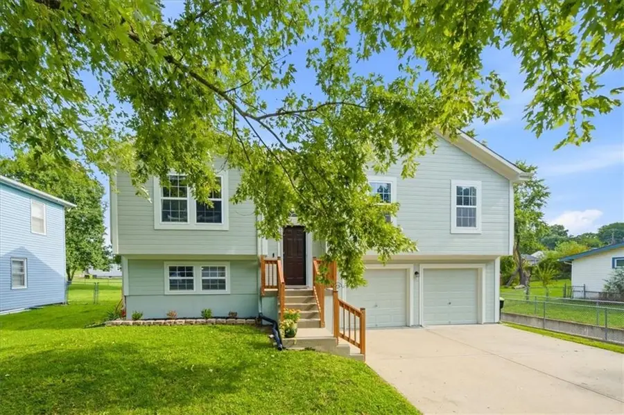 106 Georgia Lane, Belton, MO 64012 - #2