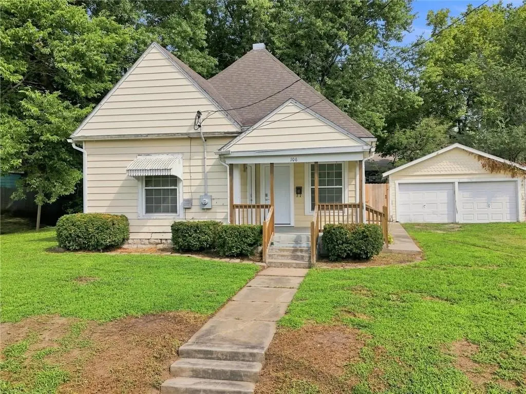 106 Grandview Street, Richmond, MO 64085 - #1