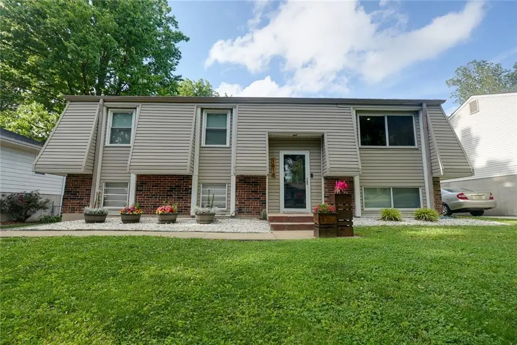 1616 NW 67th Terrace, Kansas City, MO 64118 - #1