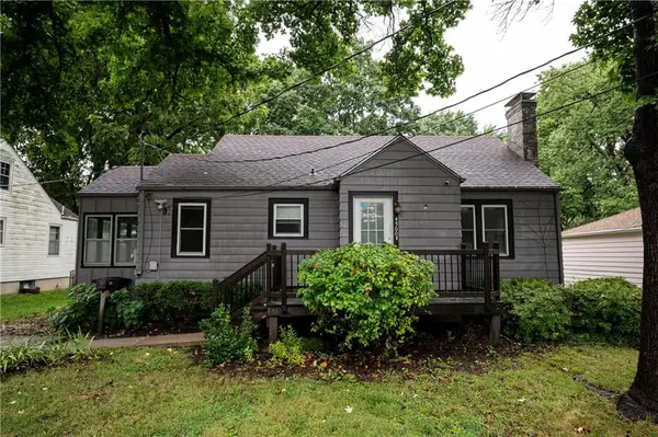 4500 Fisher Street, Kansas City, KS 66103