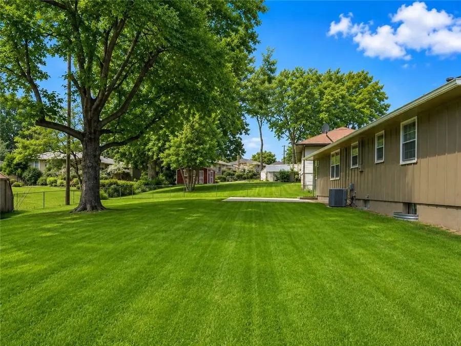 15505 E 36th Terrace S, Independence, MO 64055 - #2