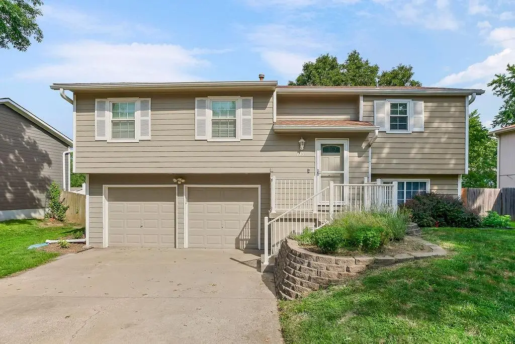 740 Valerie Lane, Gardner, KS 66030 - #1