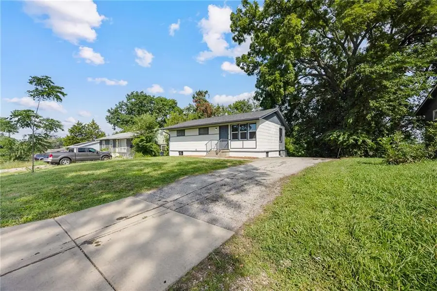 7408 E 49th Terrace, Kansas City, MO 64129 - #3