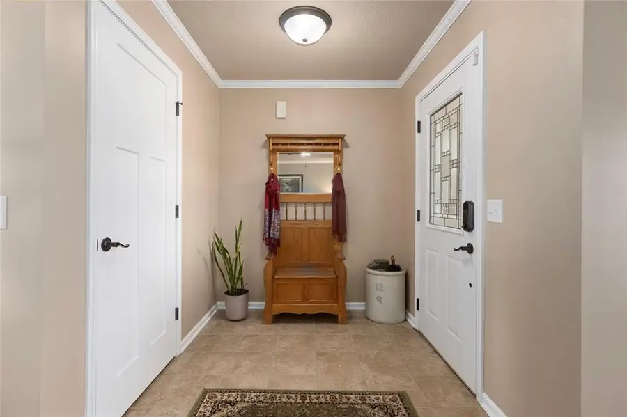 3221 Hickory Ridge Court, Saint Joseph, MO 64503 - #3