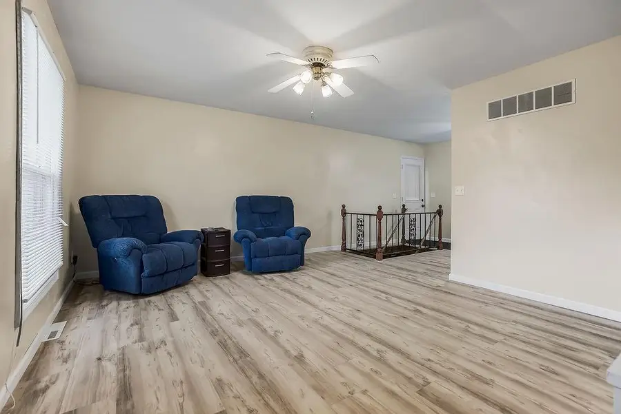 201 W 8th Street, Edgerton, KS 66021 - #2