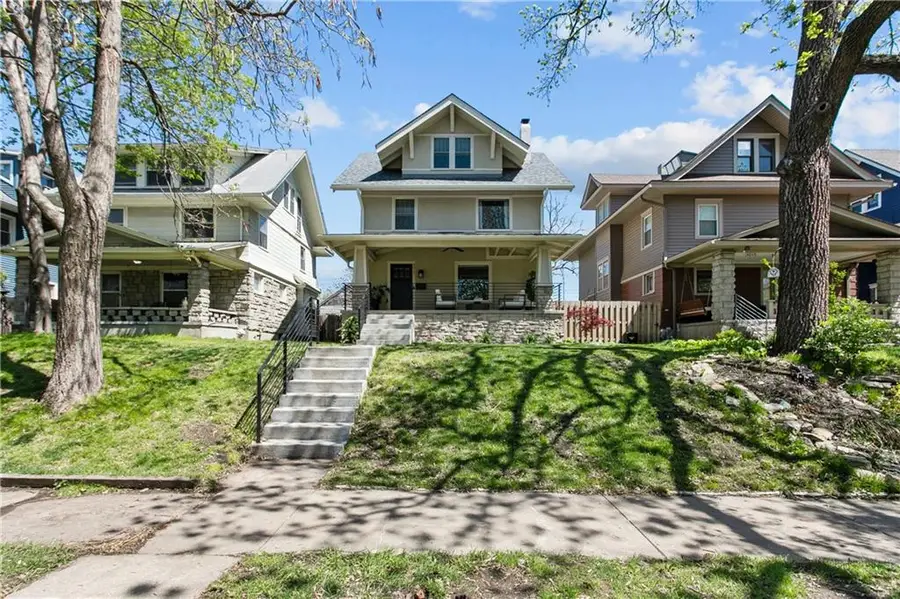3011 Campbell Street, Kansas City, MO 64109 - #2