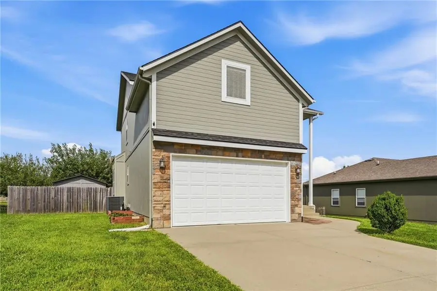 16912 Summit Drive, Belton, MO 64012 - #3