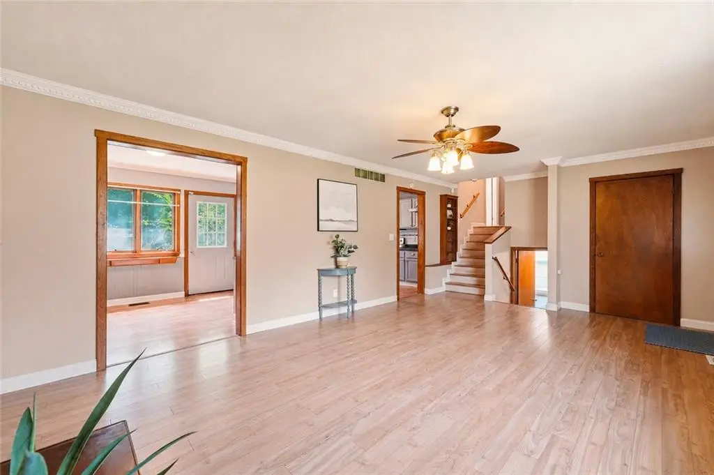 300 East Mason Street, La Monte, MO 65337 - #1